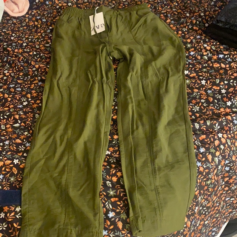NEW ZARA green pants,size M